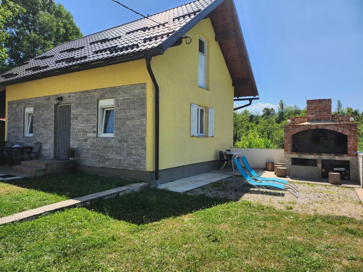 Apartment & Room Toma Smoljanac Exterior foto